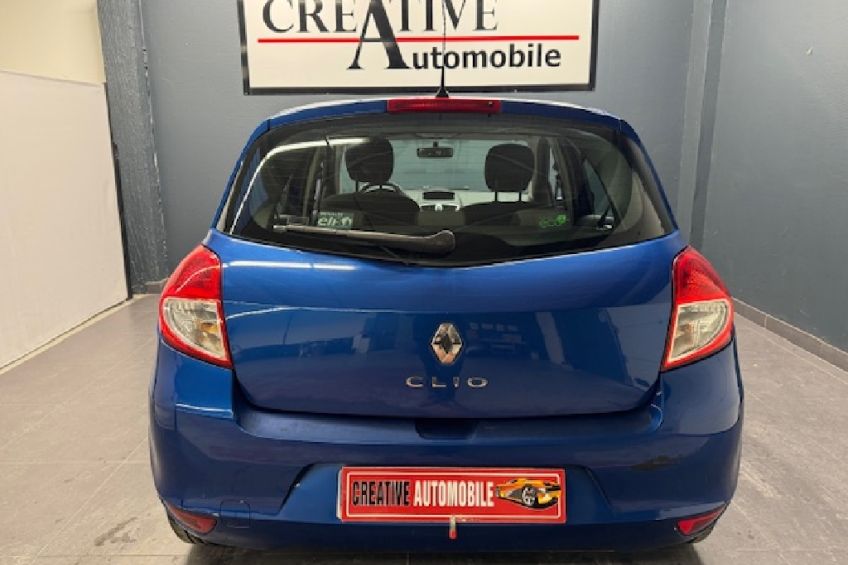 Renault CLIO III 1.5 dCi 70 CV eco2 Expression